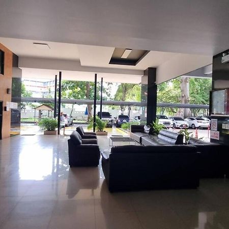 Yensabai Condotel 250 Metres To Walking Street Pattaya Exterior foto