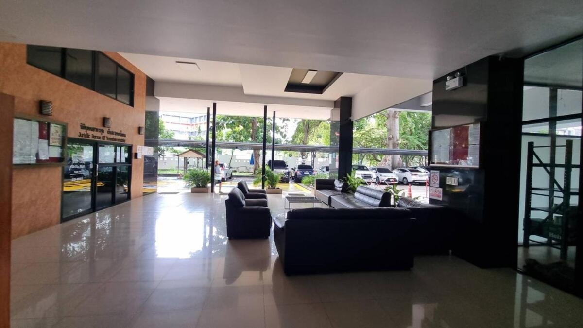 Yensabai Condotel 250 Metres To Walking Street Pattaya Exterior foto